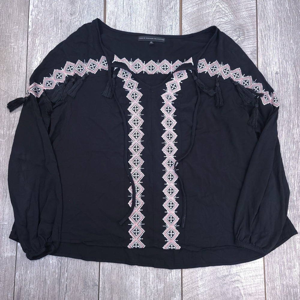 Torrid Peasant Blouse Womens Size 00 Black Embroidered Tassel Boho Top